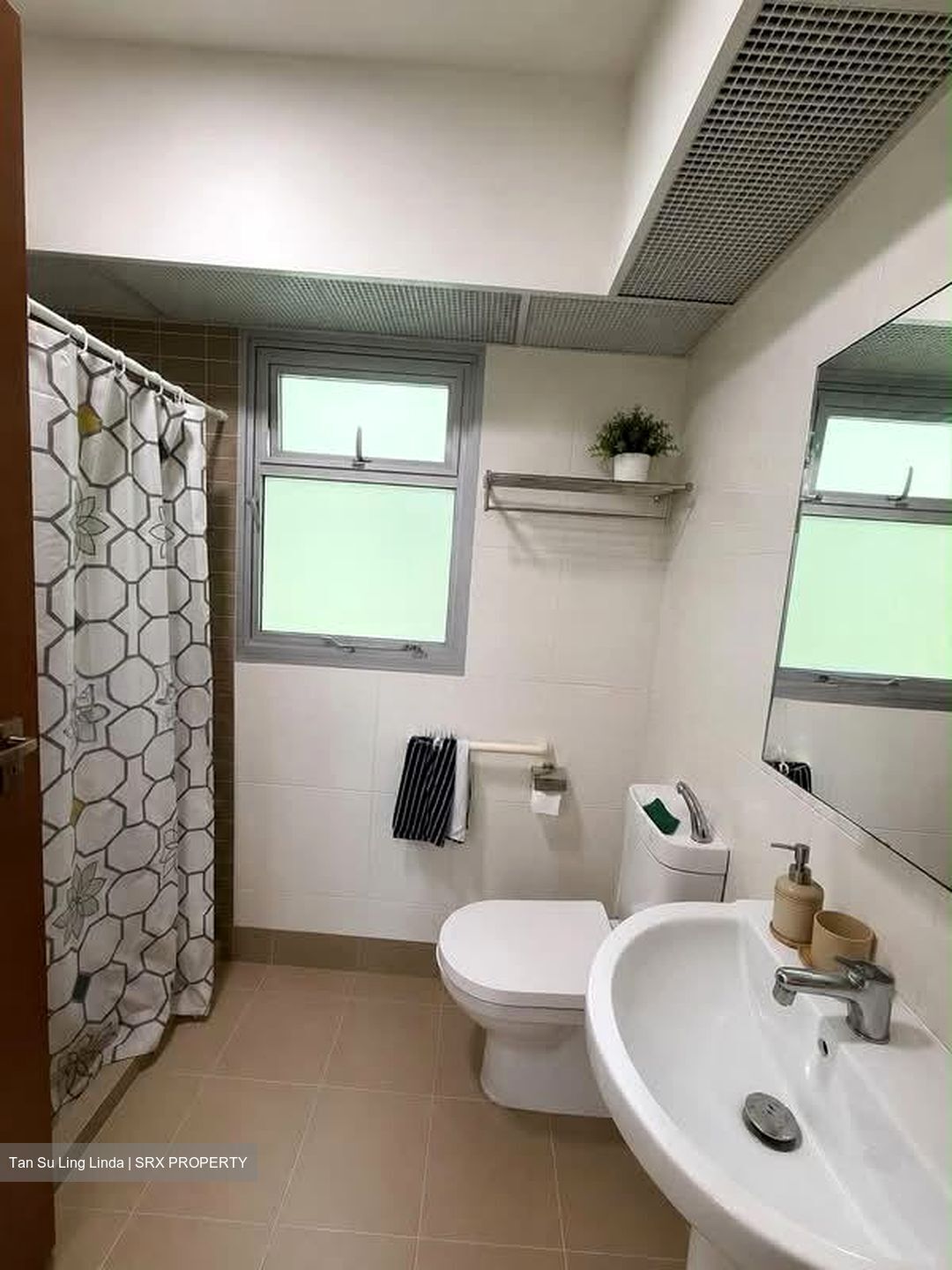Blk 128C Eastcrown @ Canberra (Sembawang), HDB 4 Rooms #606474551
